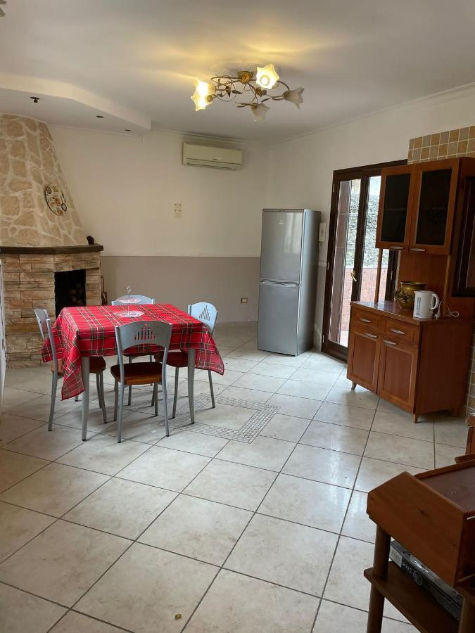 La Casa Di Mamma Apartment Наполи Екстериор снимка