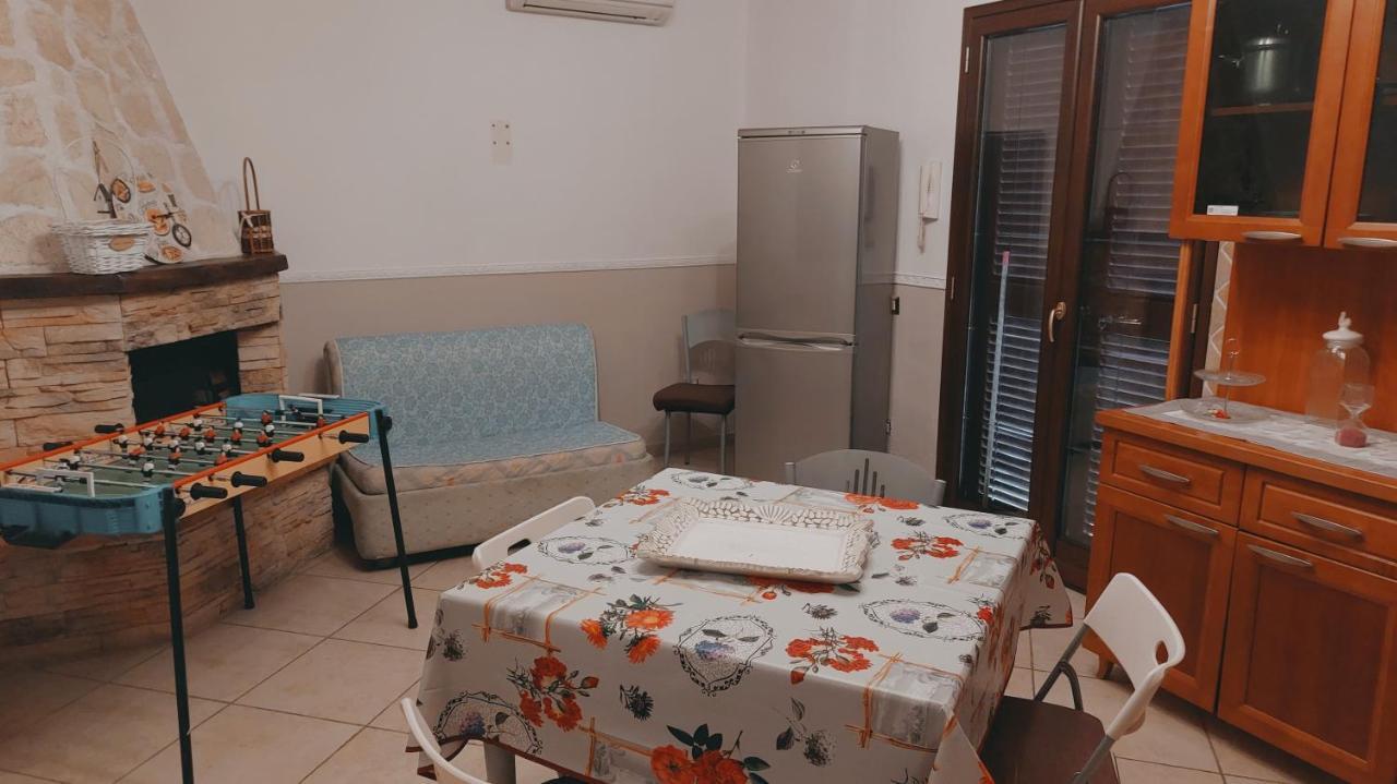 La Casa Di Mamma Apartment Наполи Екстериор снимка