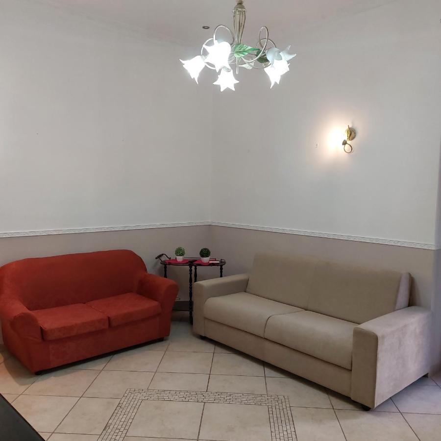 La Casa Di Mamma Apartment Наполи Екстериор снимка